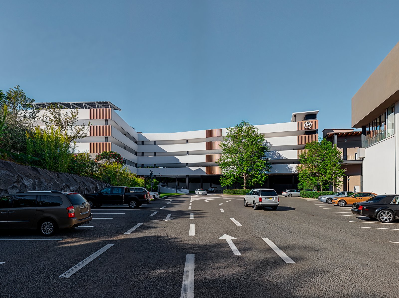 Project 39 image 6 Exteriors Commercial UrbanPlanning Fizane Stores Render Architectural Visualization